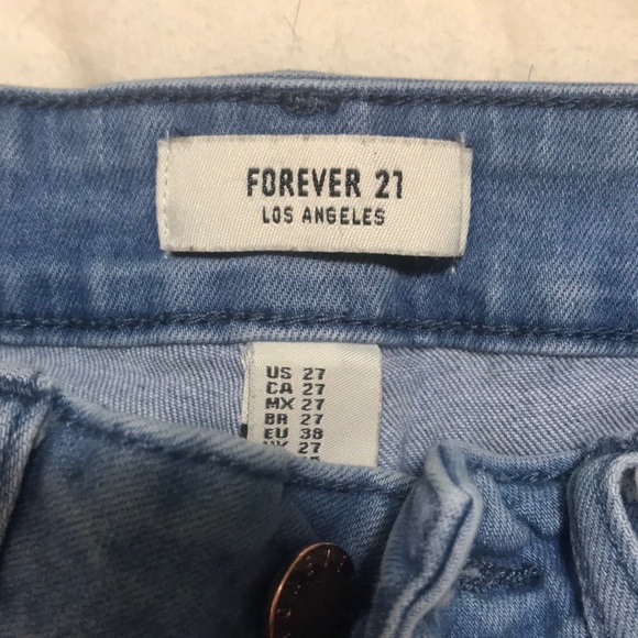 High rise fringed denim shorts - Picture 2 of 3